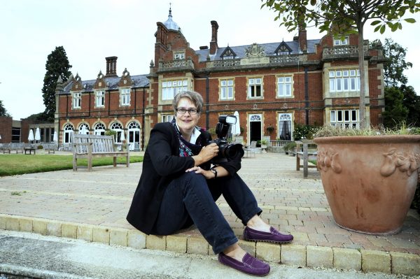 Tonja Fritz-Johnson – Fotografie bei Global Triangle in Itzehoe